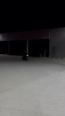 #CapCut #explore #fypツ #bike #ريس #ترند #اكسبلور #بلاك#explore ##علاوي القوي🖤🖤