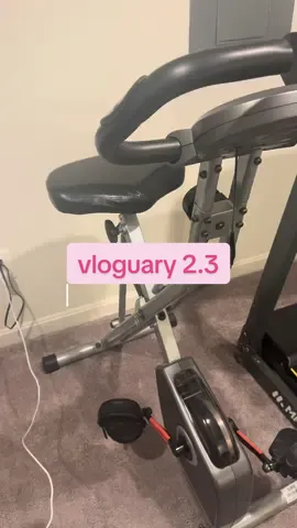 Already slacking on my vloguary never posted yesterday 🤦🏼‍♀️ #vloguary #Vlog #vlogging #diml #vlogs #becomingacontentcreator #microinfluencer 