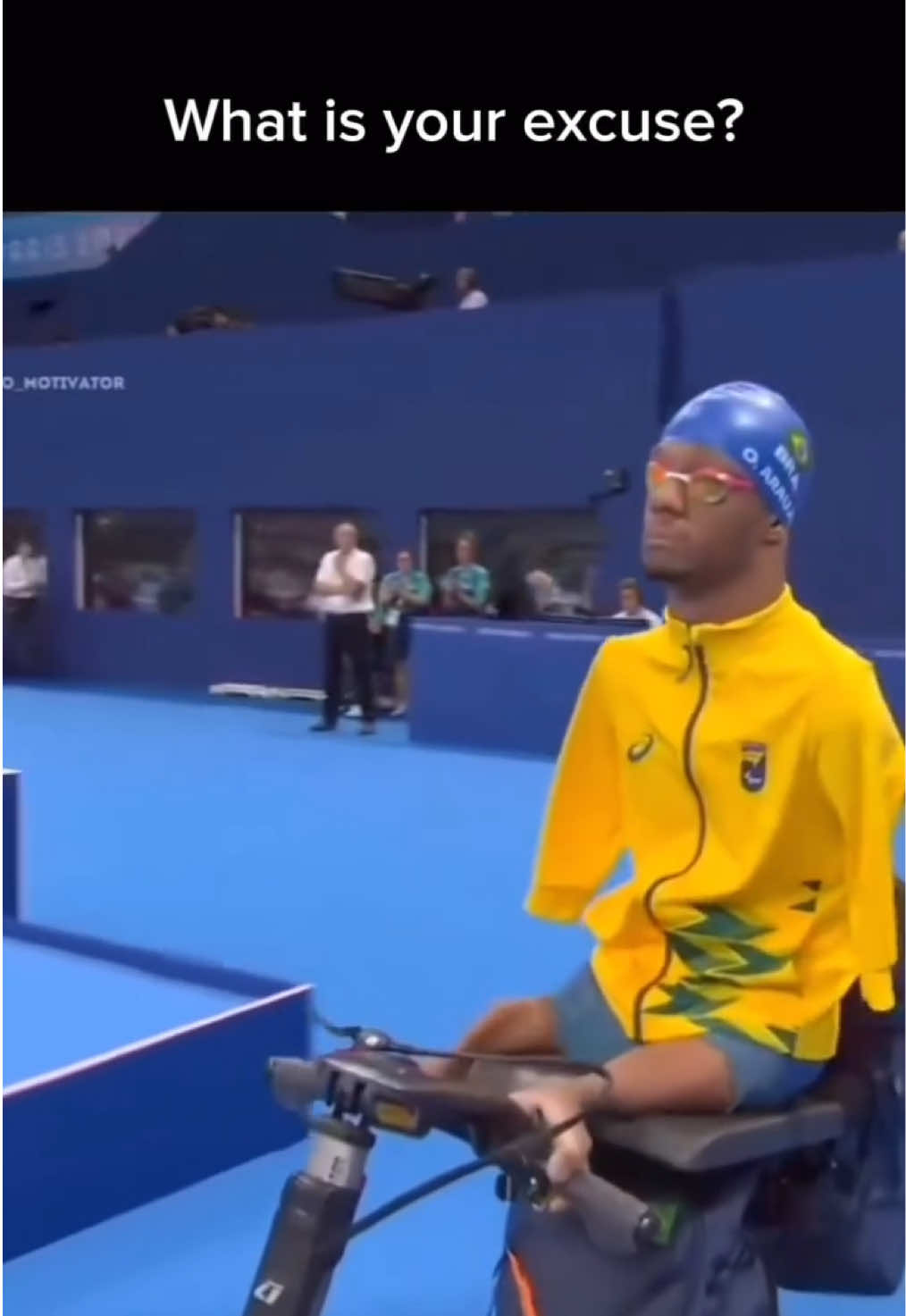 Gabrielzinho, born with phocomelia, is a Brazilian Paralympic champion known for his unique swimming style and record-breaking achievements, earning multiple golds in Tokyo and Paris. ✨