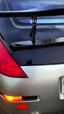 Screaming lil_godzilla☄️🔥 #350z #zedtiktok🇿🇲🇿🇲 #flame #pops #bangs #vq #rev