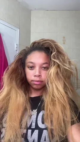 #viralvideo #hairtiktok #virall #hairstyle  #hair #viral  #straighthair #blonde #straighthairroutine #dominicanblowout #curls #curlygirl #curlyhair #straight #drafts 