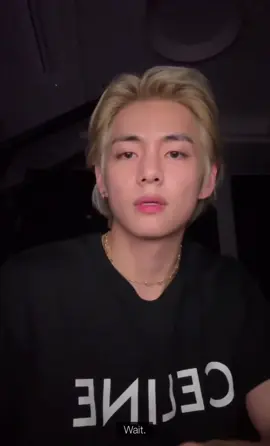 His two moods in one live #taehyung #bts #fyp