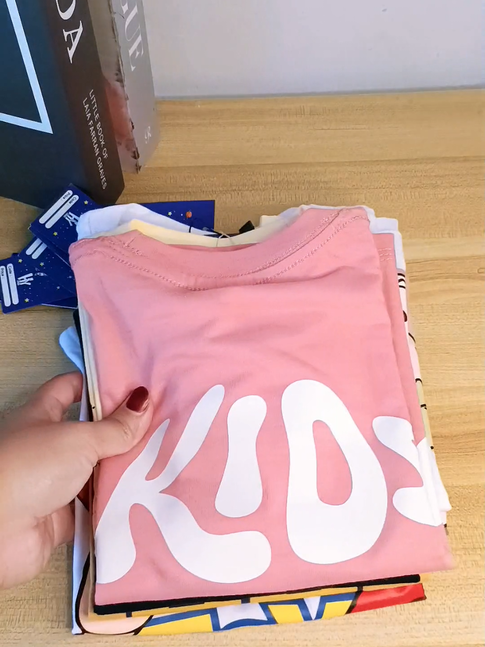 paket bundling kaos lengan pendek anak laki-laki dan perempuan #bajuanak #bajupendekanak #bajuanakmurah #kaosdistroanak 