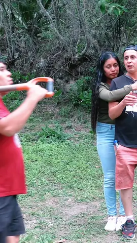 Miramos a otros y no nos damos cuenta de uno mismo 