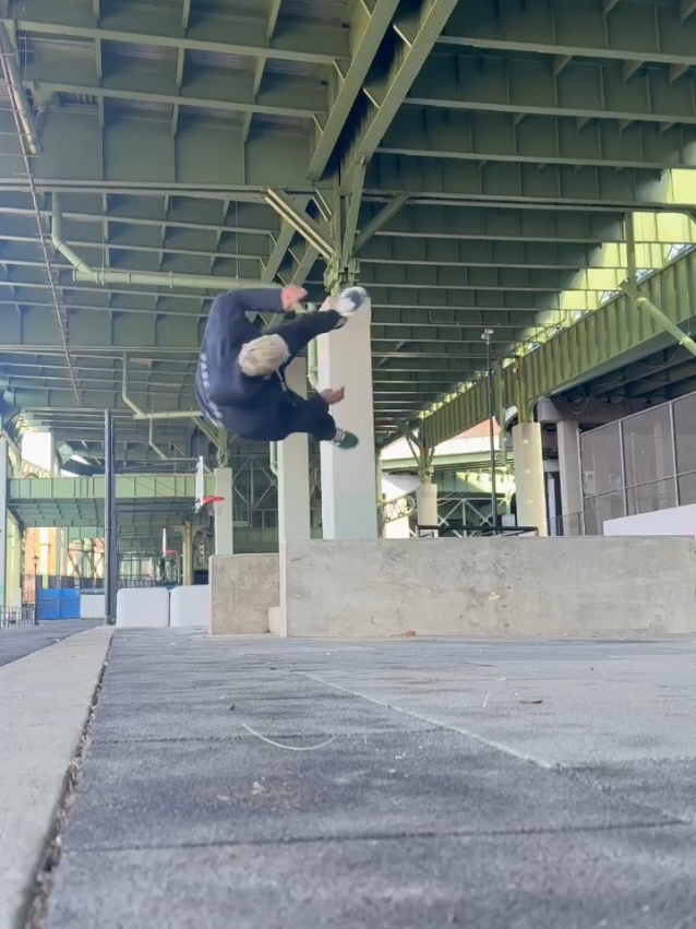 fail 😵😵  #fail #freerunning #usa_tiktok #pkfr #newyork #dolor 