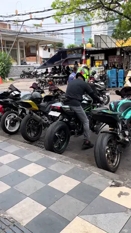 Jangan lupa pake headset 💆🏻‍♂️ #kawasakih2 #puresound #ninjah2 