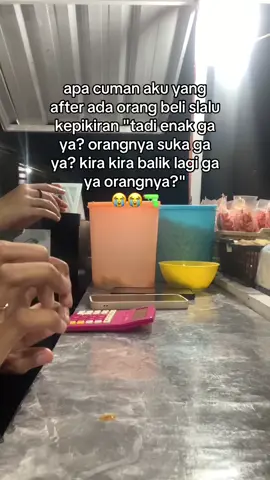 ovt tiap hari😭#makananbanyuwangi #kulinerbanyuwangi #banyuwangi #anekakulinerbanyuwangi #makananhitsbanyuwangi #kuliner #jajananbanyuwangi #banyuwangihits #banyuwangikeren #sunriseofjava #makananbanyuwangienak #makananbanyuwangimurah #banyuwangiasli #makananviral #foodhunterbanyuwangi #fyp #fypシ゚viral #viral 