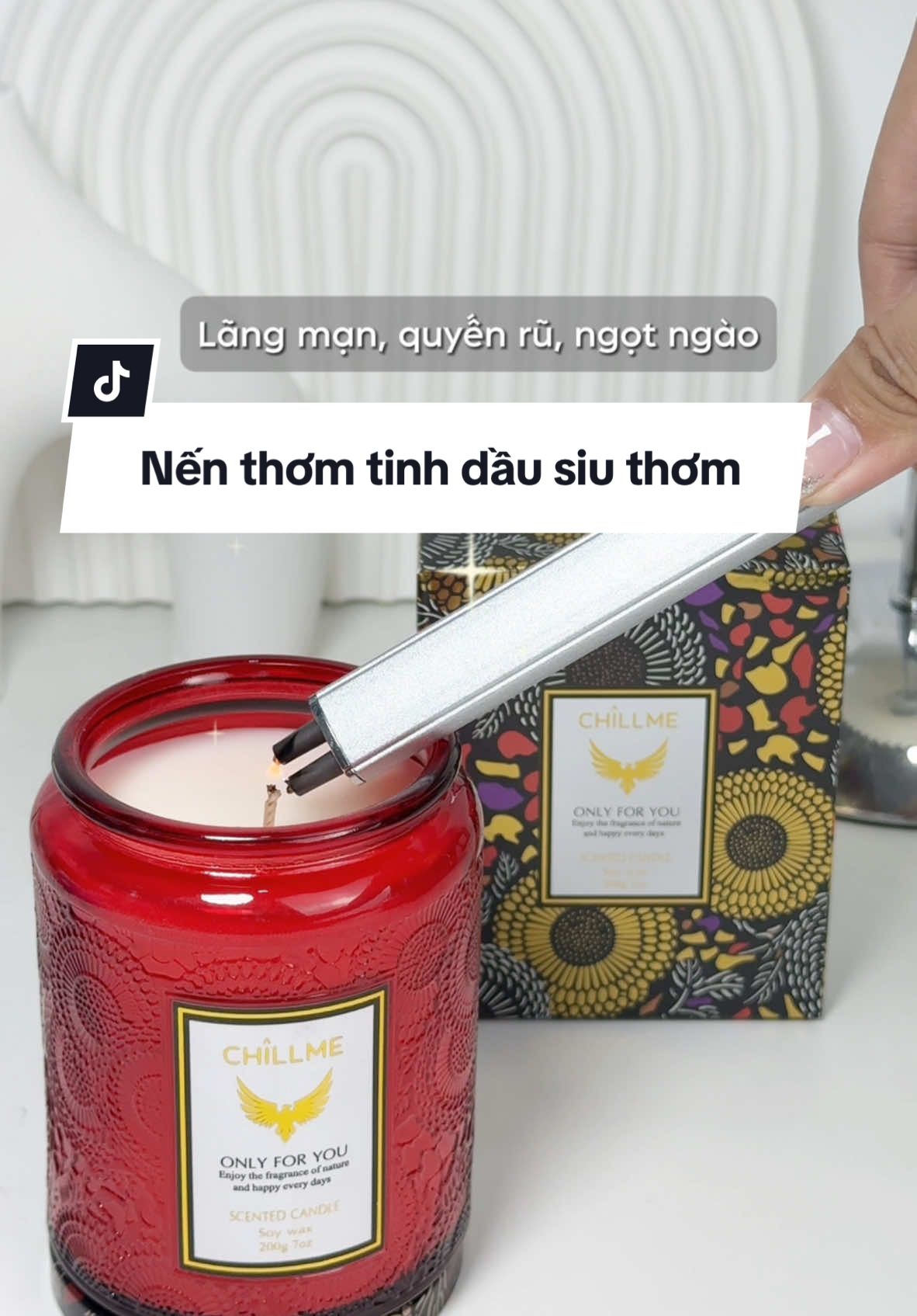 Nến của nhà Chillme thì khỏi phải bàn về độ thơm rồi, xuất sắc luôn í ✨  #hoangaanh #hgaanh #review #nenthom #nenthomtinhdau #chillme #nenthomhandmade #chill #relax #muataitiktokshop #viral #xuhuong #fyp #fypシ゚