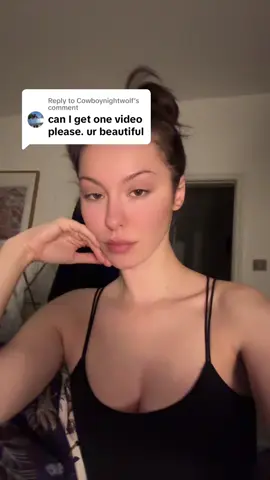 Replying to @Cowboynightwolf tired face 🥱 👀