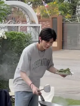 phi Aou 😲  #aou #aouthanaboon #gmmtv #fypシ゚ #fyp #capcut #pinterest #hehe 