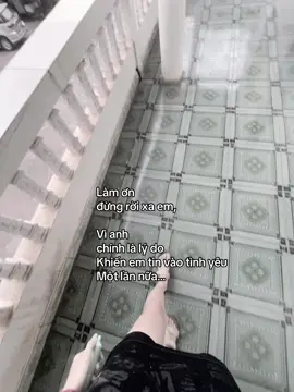 Làm ơn đừng rời xa em…😊 