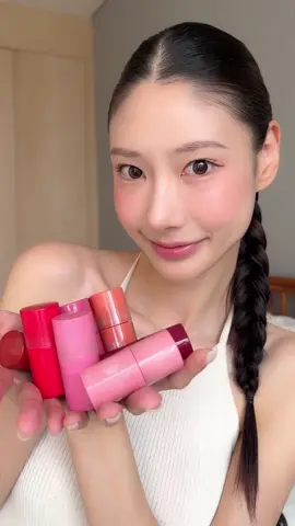 💄 romand Bare Water Tint - Your new beauty essential! ✨ Perfect as a lip tint or a cheek blush, giving you a natural glow every time. 🌸 Lightweight, hydrating, and long-lasting for all-day perfection. 👉 Shop now and elevate your look with romand! #romand #BareWaterTint #LipAndCheekGlow #EverydayBeauty