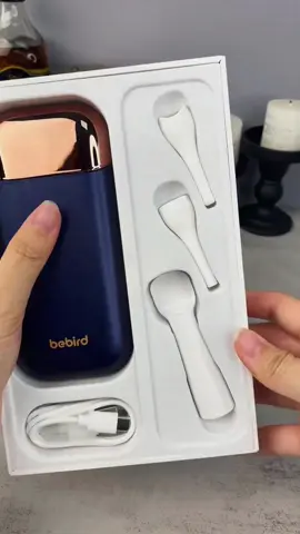 You can see and remove earwax really clear 😍😍 #tiktokshop #fyp #blackfriday #earclean #tool #spotlightfinds #earwax #gift #acne 