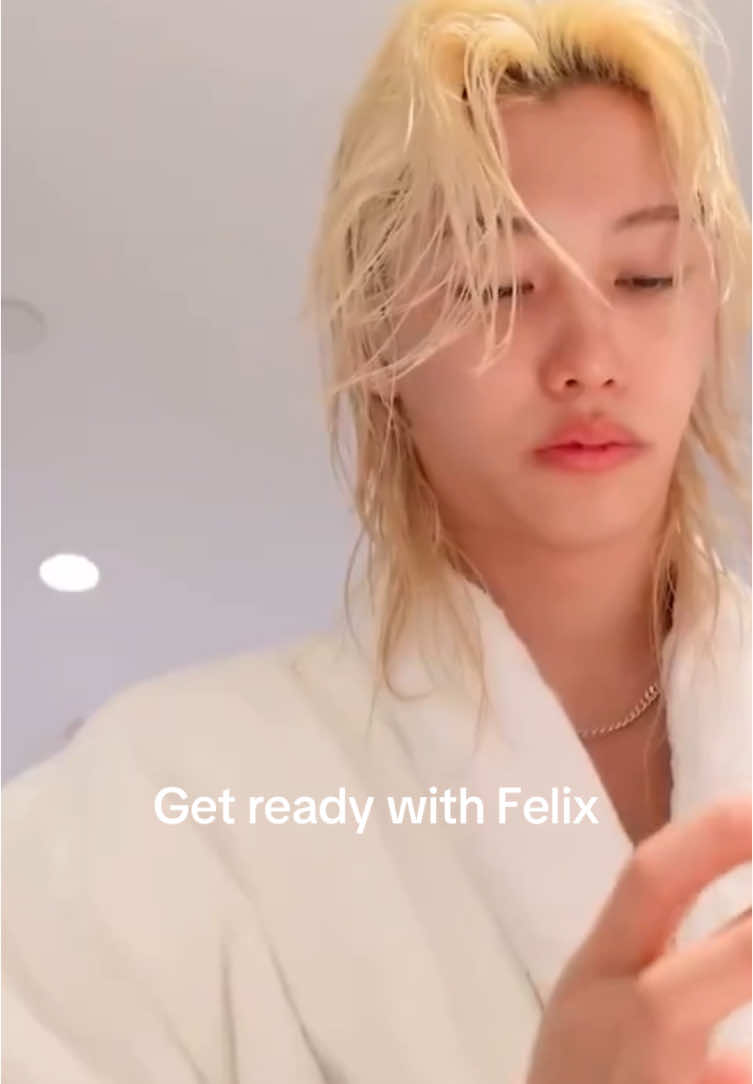 Felix shares his daily life with us #felix #필릭스 #straykids #fyp 