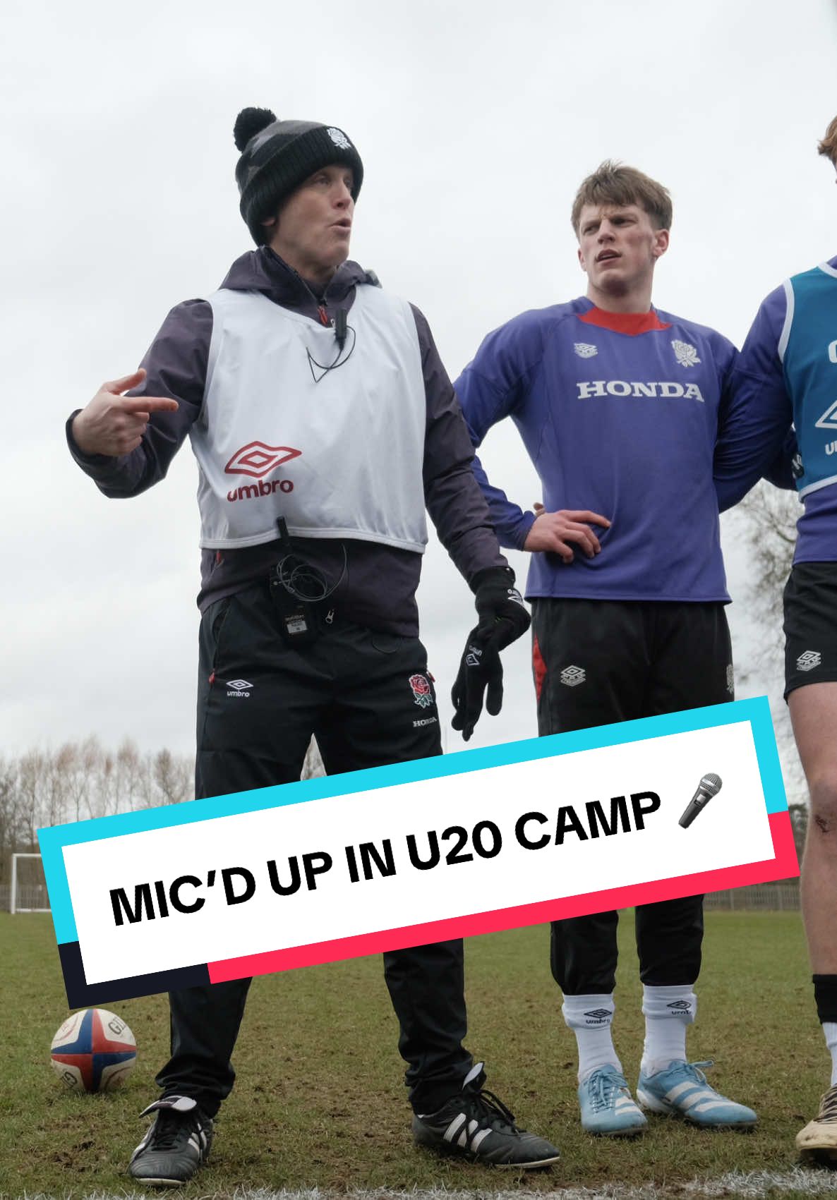 Working hard and having fun 🤩 Go behind the scenes at an England U20 Men's training session with attack coach Dave Walder 🎤 #englandrugby #rugby #sixnations #englandu20 @U20 Six Nations 