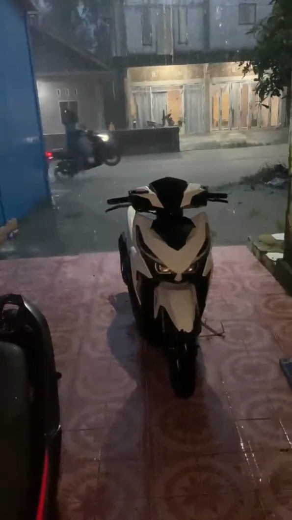 sory ges kemaren kena suspend,pdhl udh tembus 4,5M viewers,semoga kali ini ngga ya#tiktok #4u #fyp #lewatberandafyp 