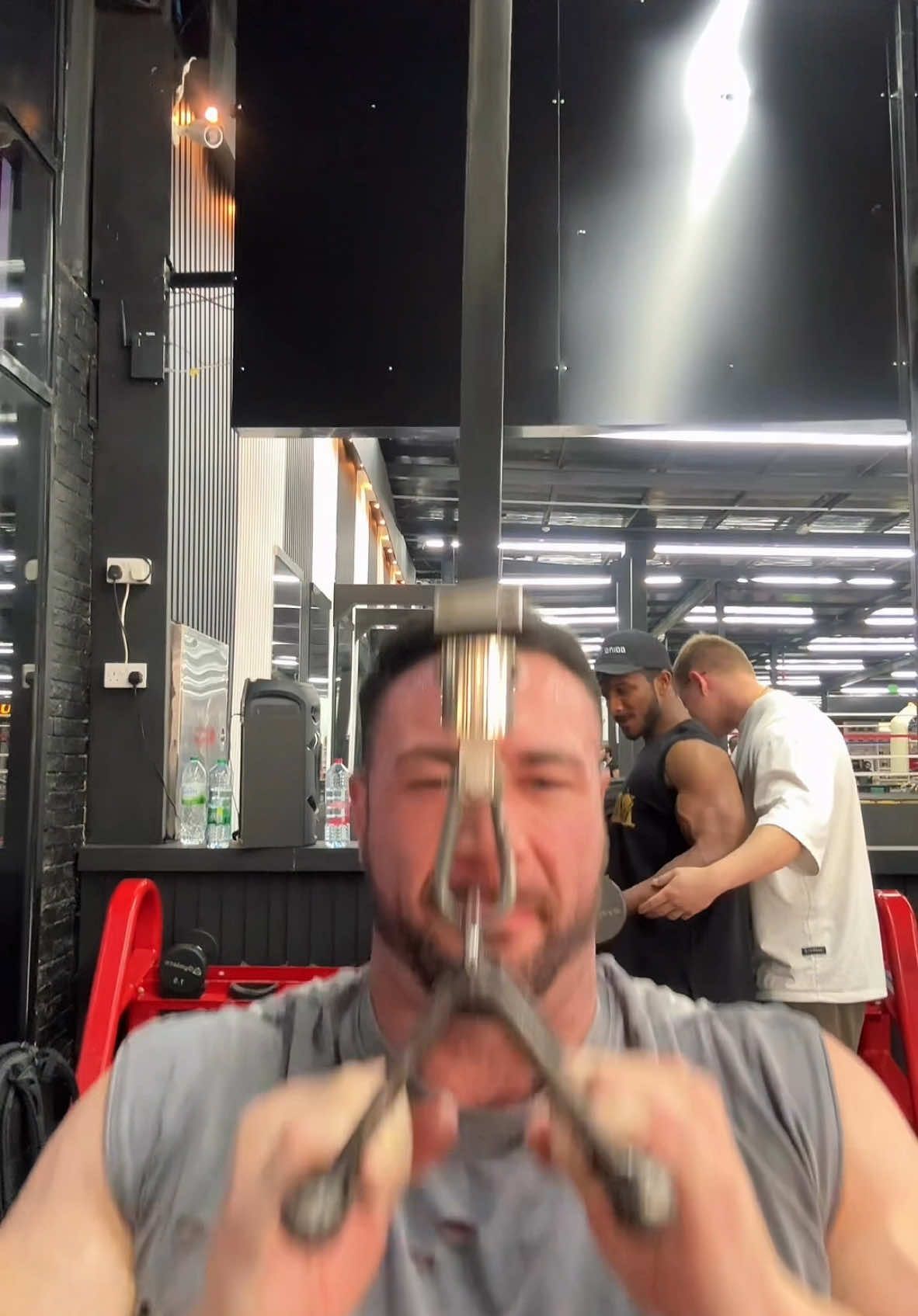 Back day 🫡 @Sharif 💪 #gym #Fitness #workout #bodybuilding 