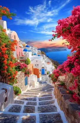 Greek island  Santorini #relax #livewallpapers #greece #greecetiktok #relaxing #relaxingvideos #livewallpaper #livewallpapers #santorini #volcano #earthquake 