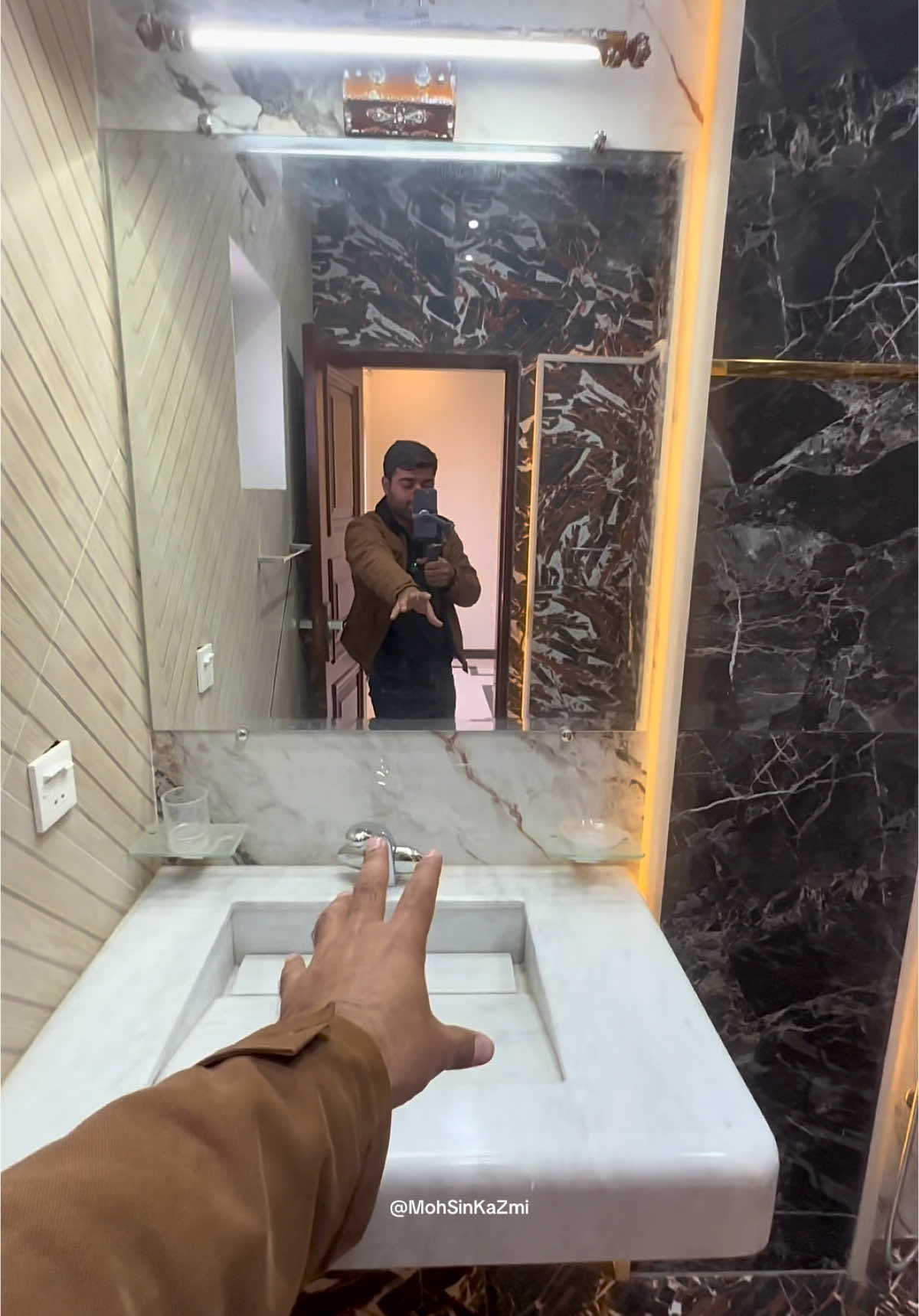 Small Washroom Design 🏡 Contact Us For Maps 🗺️ Interior Design 🧑‍💻 Construction 🚧  #modernhouse #luxuryhouse #housedesign #houseinterior #housewlevation #dhaislamabad #dhaisb #bahriaisb #bahriaislamabad #mohsinkazmi #mihsinshah #priceidea