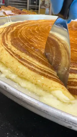 أطيب تحلاية بهيك طقس 🥰😋 #gharamtikiblawisweets #sweets #غرمتي_و_قبلاوي #غرمتي_وقبلاوي #حلويات #sweets #قطايف #كنافة_بالجبن #atyabknefe