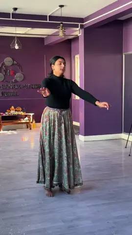I tried this piece of choreography of @Manisha choreography after ten months and loved it on the first go ❤️ #dance #manishachoreography #samirdancestudionepal #fyp #semiclassical #mitwa 