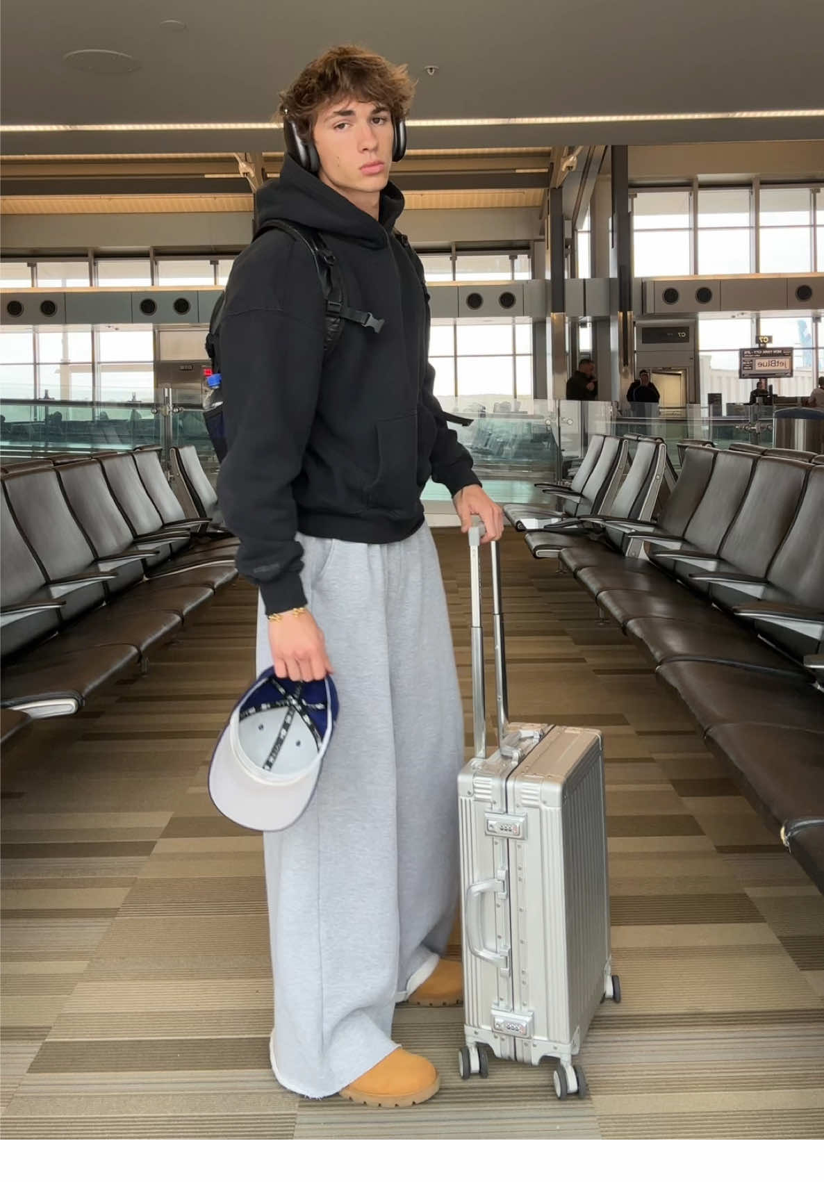 Way too tired for this flight #outfit 