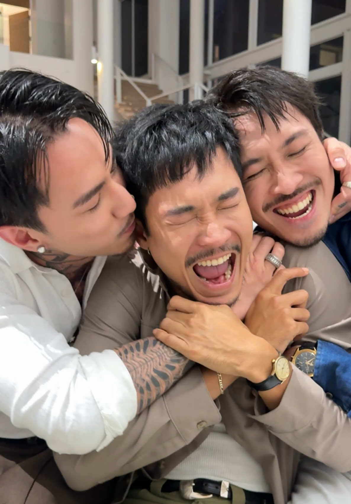 ตอนจบที่ถูกต้อง …  #ไม่อยากให้เป็นเขา  #Whytho #TIMETHAI  #จอสเวอาห์  #เฟยภัทร  #ท๊อปทศพล  #นัทควอน 