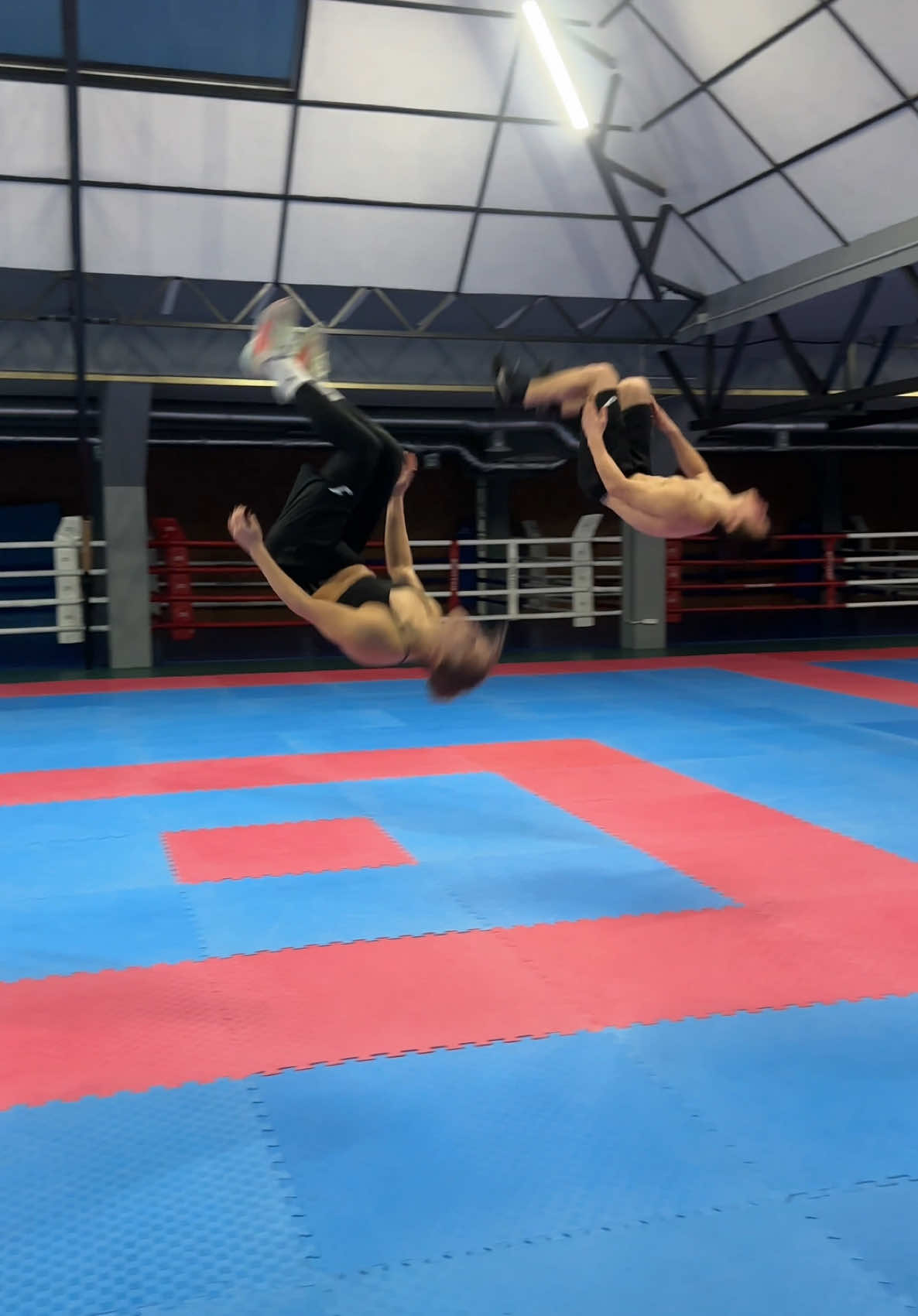 🤸🏼‍♀️🤸🏼‍♂️ @Matvey_savenko 