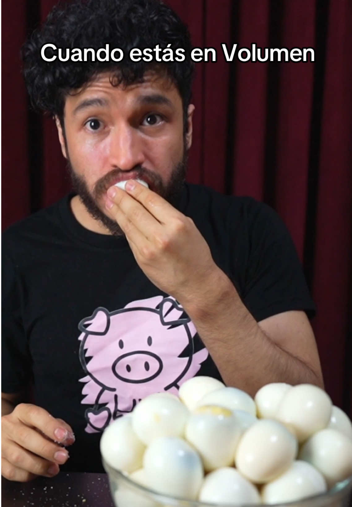 Estás en Volumen y Toca Comer más Huevos 🥚🧂 Vídeo completo en YT y aquí próximamente! :) #huevovolumen #huevodurovolumen #huevococidovolumen #huevogym #comiendohuevo #huevoasmr #comiendohuevomeme #fyp #viral_video