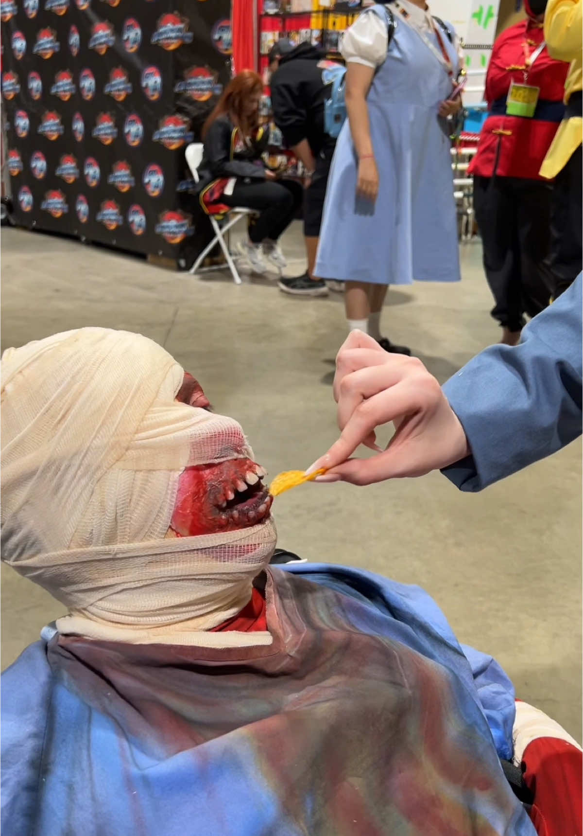 Curly gets a glimpse into his future 🫣 ft. @stumpy @04  #mouthwashing #mouthwashinggame #mouthwashingcosplay #mouthwashingcurly #mouthwashinganya #curlycosplay #anyacosplay 