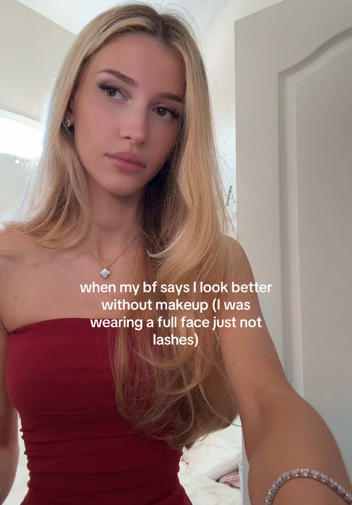don’t think they know what no makeup is 😊