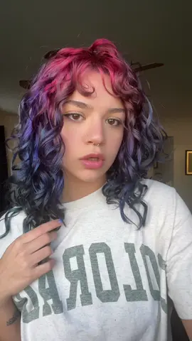 Anddd back to day 1 :P #coloredhair #curlygirl #curlyhair #wavyhair #2chair #3ahair #fy 