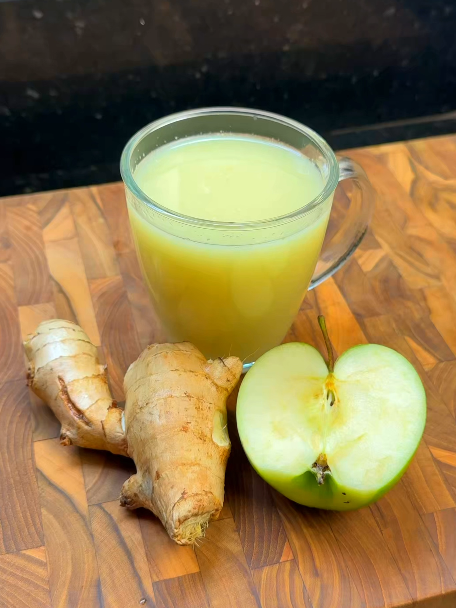 Just mix ginger with lime and thank me later!   #Recipe #recipes #naturalremedy #naturalremedies #detox #detoxdrink  #guthealth #gut #ginger #lime #healthy  #healthyrecipes