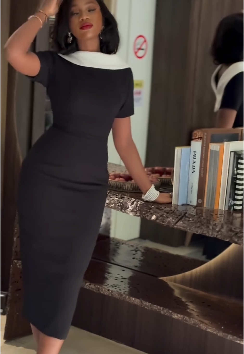 Fashion is what you buy, style is what you do with it. Elegant dress for my corporate ladies. #corporatewearinspo #dresses #lovelydress #gowndesign 