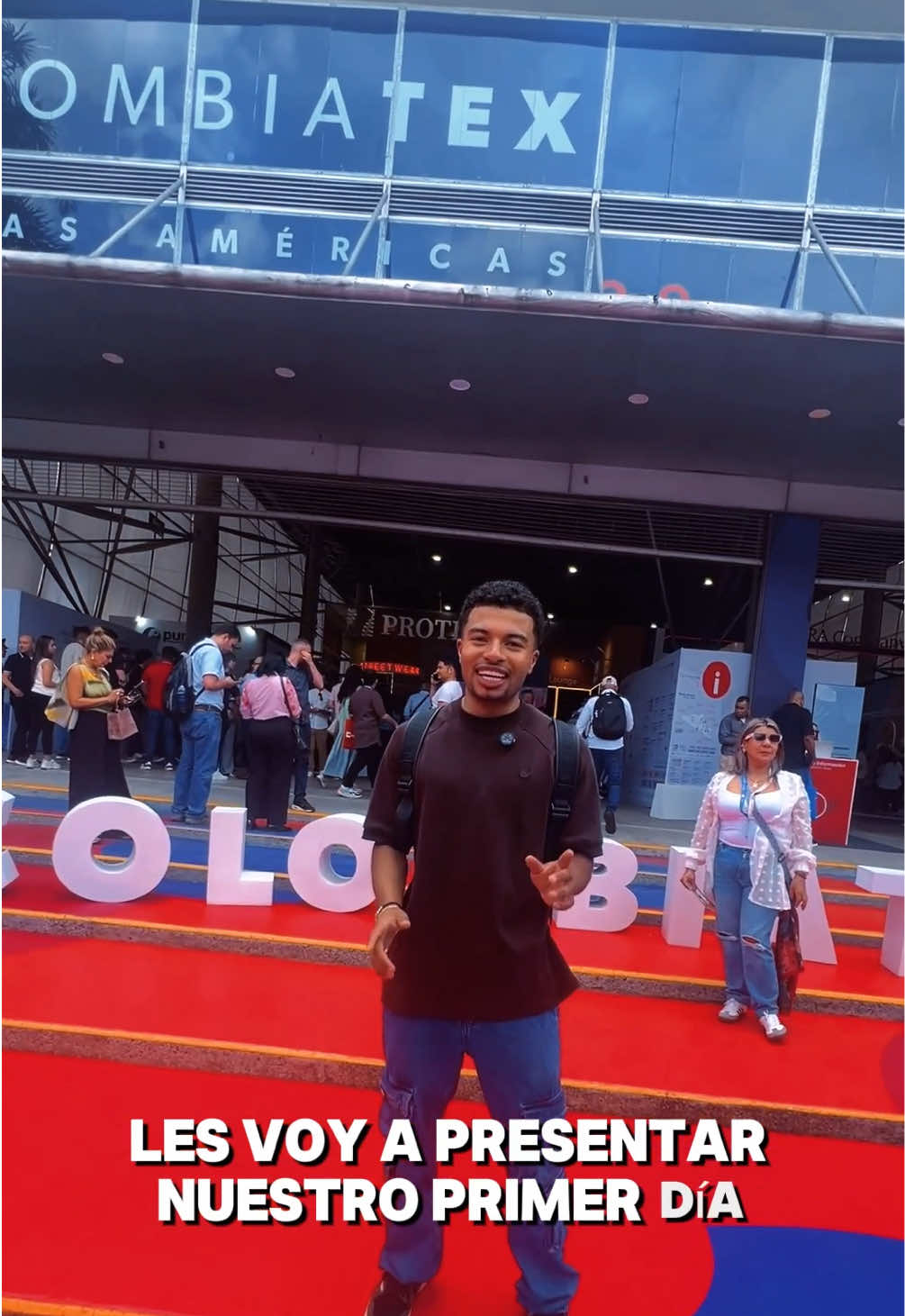 JYD presente en ColombiaTex 🦅🔥🫡. Acá les mostramos lo más interesante de la Feria desde maquinaria hasta telas. #fyp #paratiiiiiiiiiiiiiiiiiiiiiiiiiiiiiii #viral_video #moda #colombiatex #streetwear #estilo #jyd