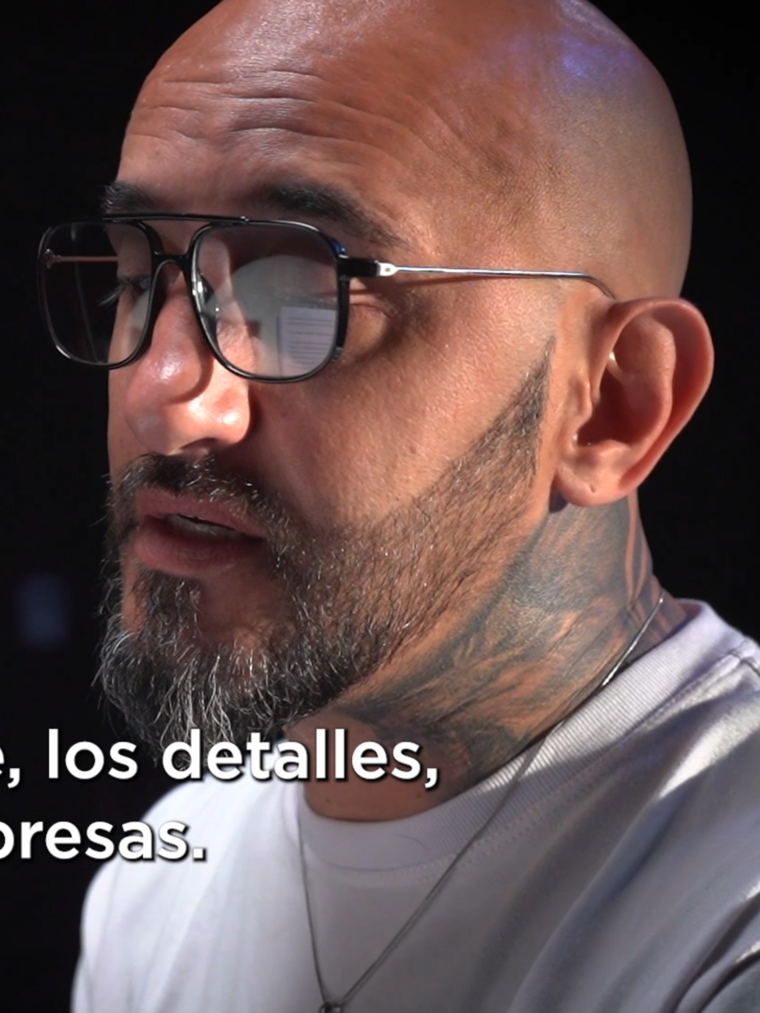 ¿Quién dijo que los hombres no necesitamos amor? #BastaDeAmoresDeMierda  (Más contenido en mi ig: @elpelaromerook)