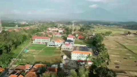 Pondok Pesantren Nurul Huda Kertawangunan #ponpes #fpyシ #santribaru #milad #drone #dronevideo #ponpesnurulhudakertawangunan #pondokpesantren #meledak 