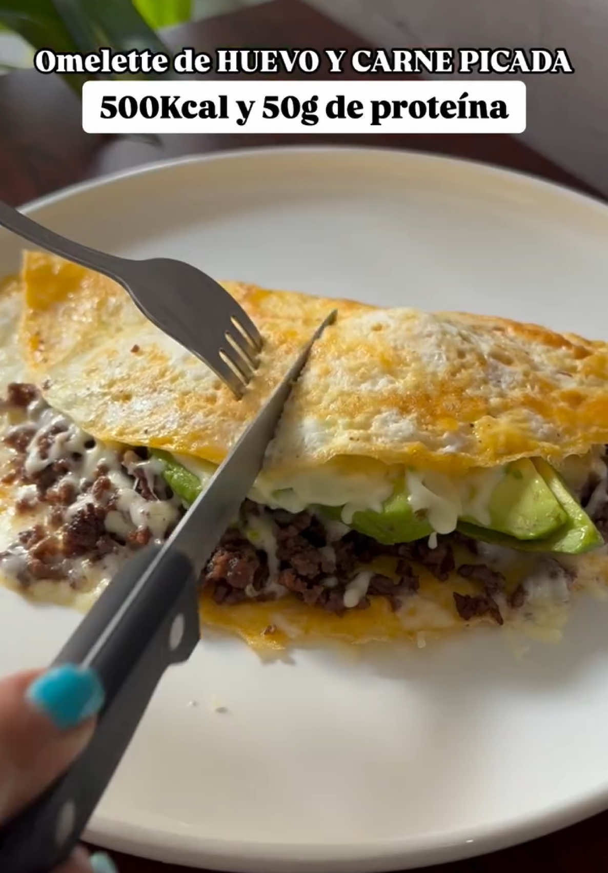 Guarda y sígueme para más ideas 📍Omelette de huevo y carne picada con 500Kcalorias y 50g de proteína. 💚🫶 Receta ideal para romper ayuno  #desayunosaludable #desayunorapido #almuerzofit #almuerzosaludable #recetasfaciles #deficitcalorico #ayunointermitente