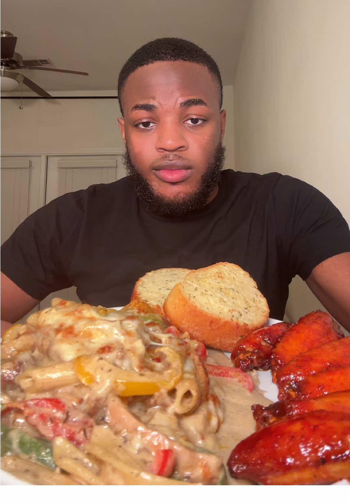 Rasta Pasta & Honey Hot Wings  #foryoupage #rastapasta #foodies #mukbang #fy #fye #chicken 