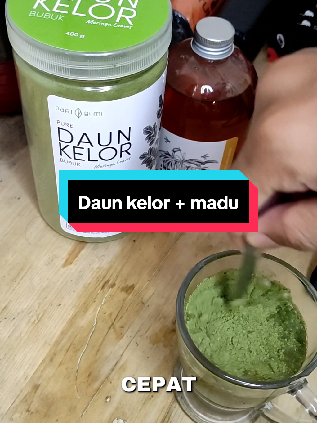 ini Yang akan terjadi pada tubuh Orang Dewasa jika ia rutin mengkonsumsi daun kelor selama 2 minggu  . . . . . . #daunkelor #paketdaunkelormadu #healthy #daunkelorbubuk ##daribumi #xybca 
