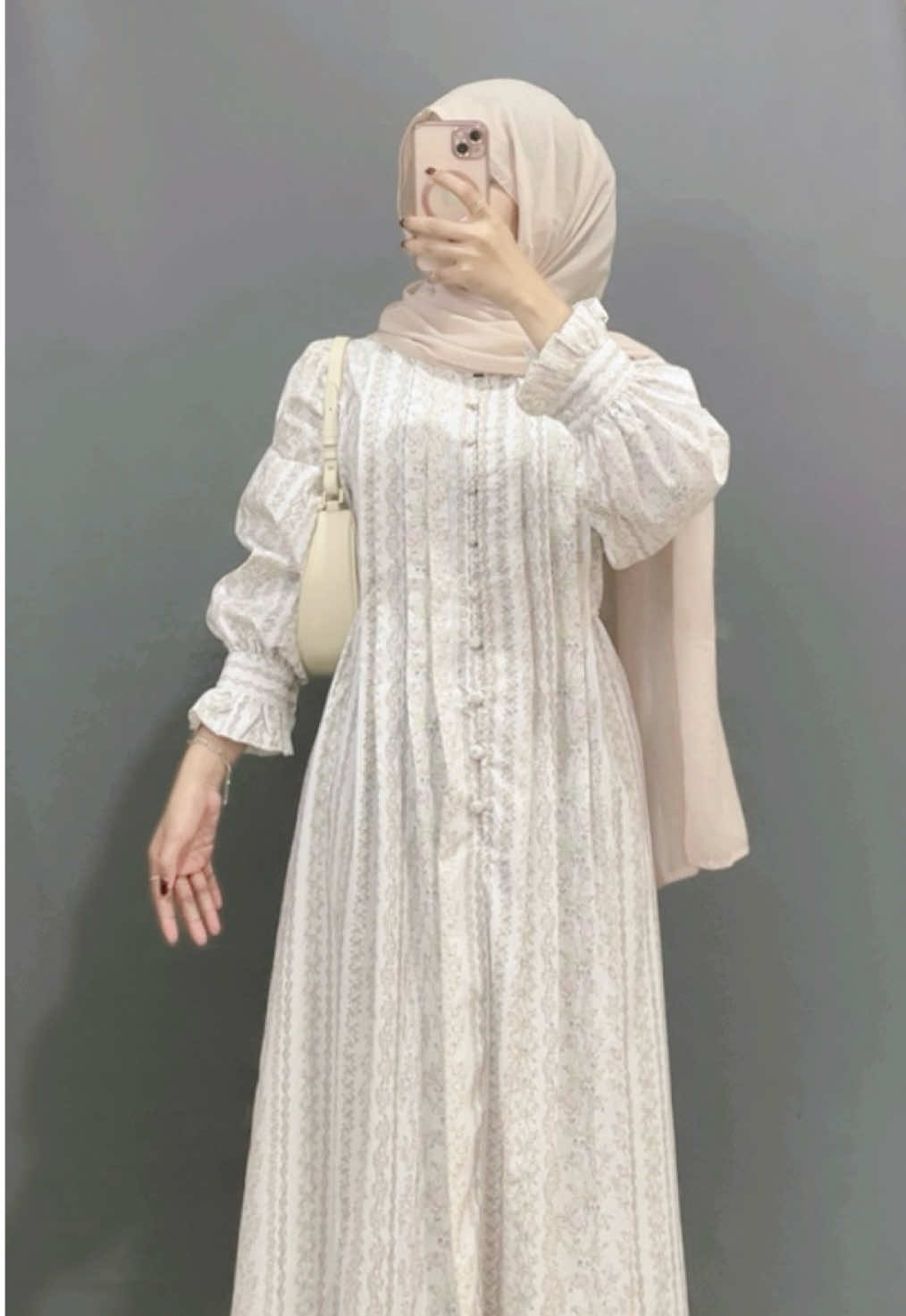 ide gaun Lebaran ✨🪞#outfitideas #koreandress #gaunlebaran #dresslebaran #dresskoreanstyle #fyp #FADFAD#fyppppppppppppppppppppppp @fadfad.dress 