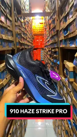 Sepatu best seller nya dari 910, 910 nineten haze strike pro sob, bisa kalian dapatken lewat keranjang kuning di video ini sob silahkan di cek #910nineten #910shoes #viraltiktok #fyp #910hazestrikepro 