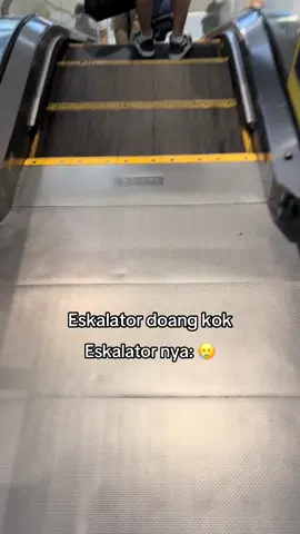 🥲 #kualanamuairport #medan #anakrantau 