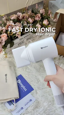Jom buat Speed Test! Tak perlu salon, rambut pun boleh nampak sihat & lembut😉 #hairdryer #speedtest #rambutkering #ionnegatif #simplusmy #simplusmalaysia 