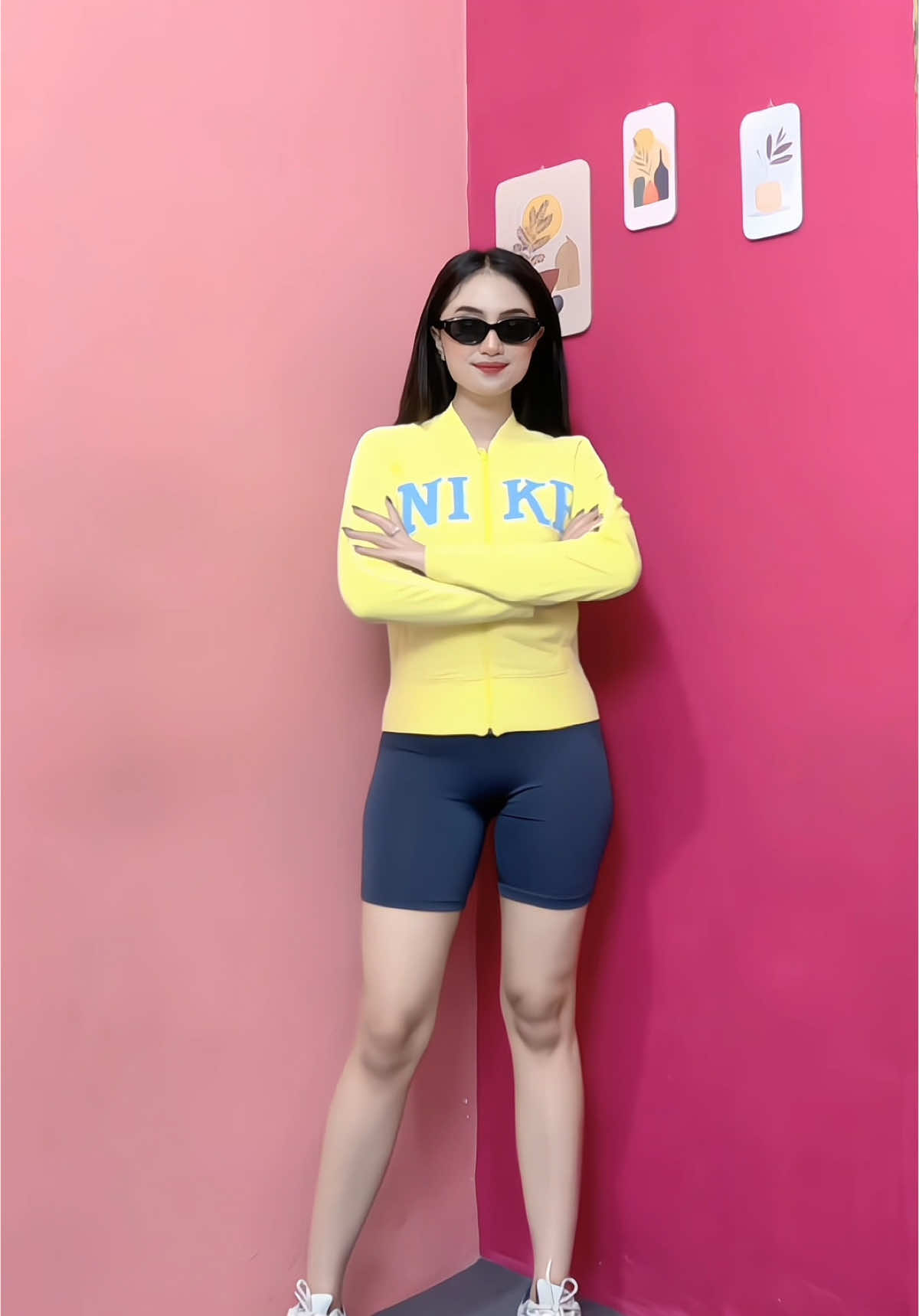 Lengging pendek serba guna😍 #outfitideas #OOTD #outfit #leggingwanita #leggingmurah #leggingpendek #fypシputriazh #belilokal 