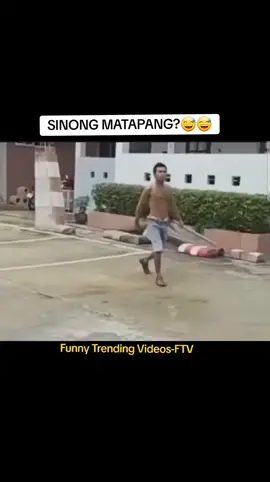 Mas matapang ang balde!😅🤣 #tiktokfunnyvideos #tiktokfunny #fypシ゚viral #funnyvideos #funny #pinoycomedy 