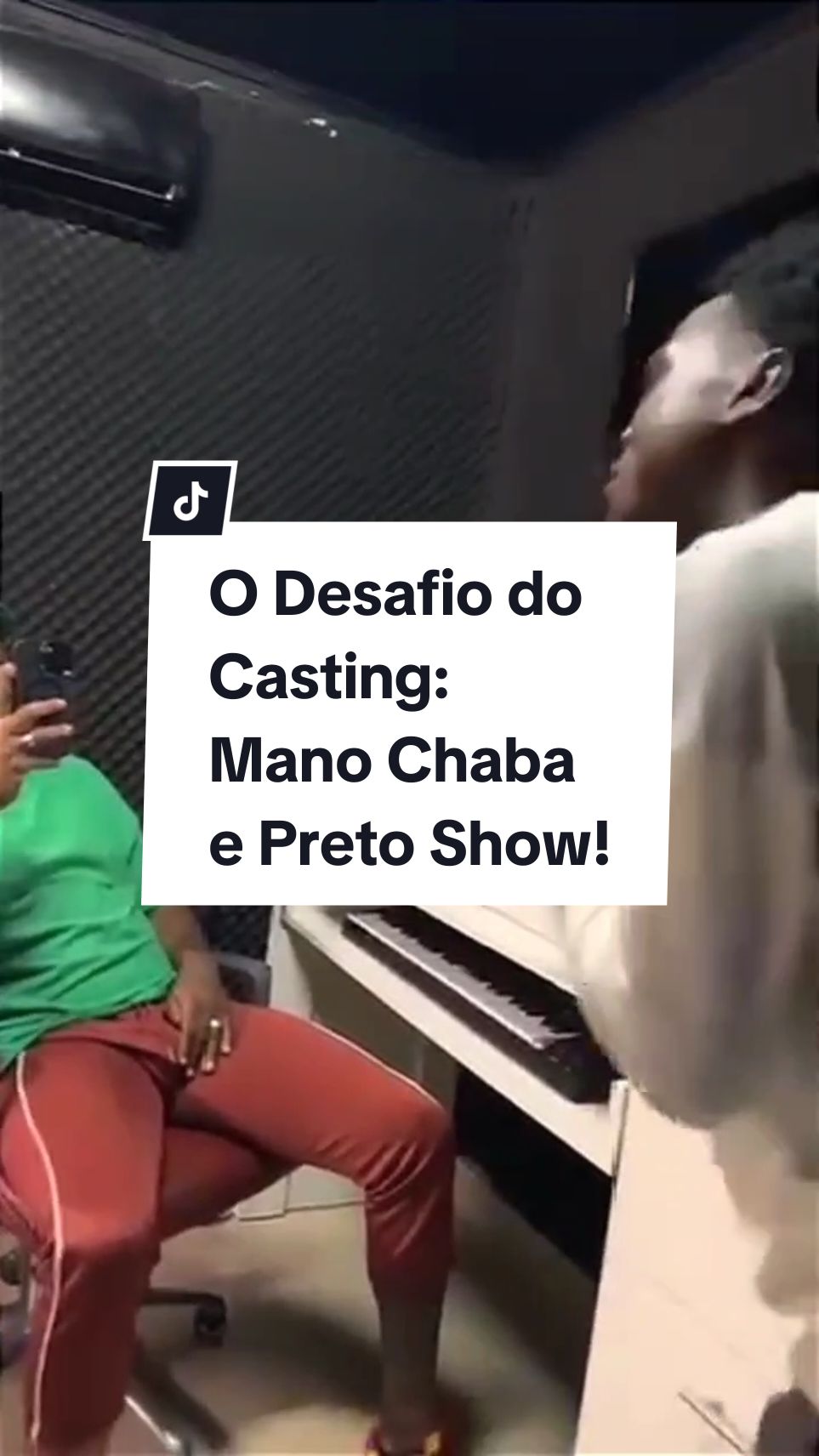 O Desafio do Casting: Mano Chaba e Preto Show! Neste vídeo imperdível, Carlos Sacadura revela a sua experiência com Mano Chaba durante a avaliação para a produtora do Preto Show! Será que o casting é o melhor caminho? Dê sua opinião nos comentários! #CarlosSacadura #ManoChaba #PretoShow #Casting #MusicaAngolana #TikTok