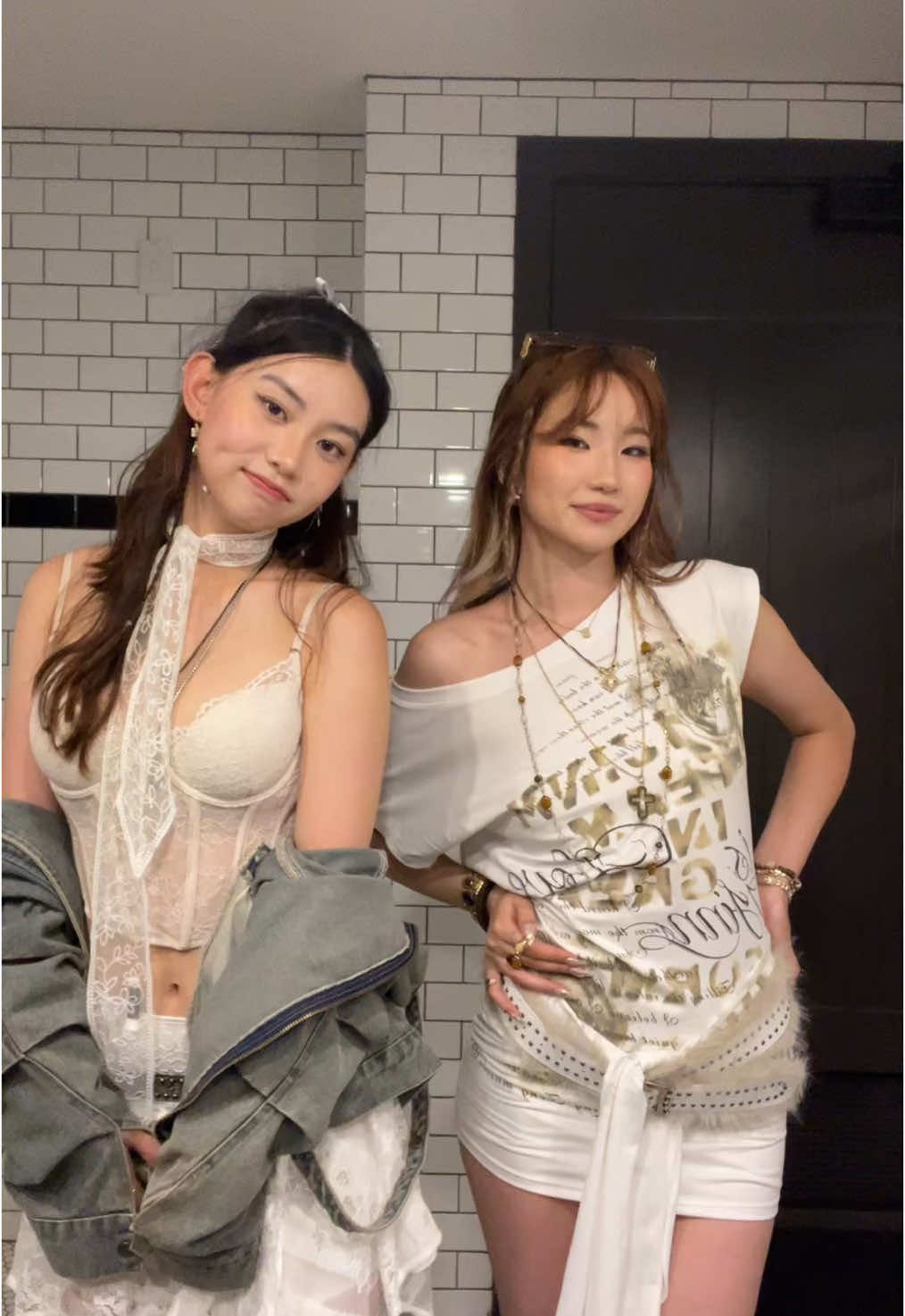 awk little moves #laneway #beabadoobee @marinashso 