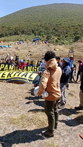 Petaka gunung gede sebenarnya adalah tambang geothermal.  #fyp #gununggede #alunalunsuryakencana #petakagununggede 