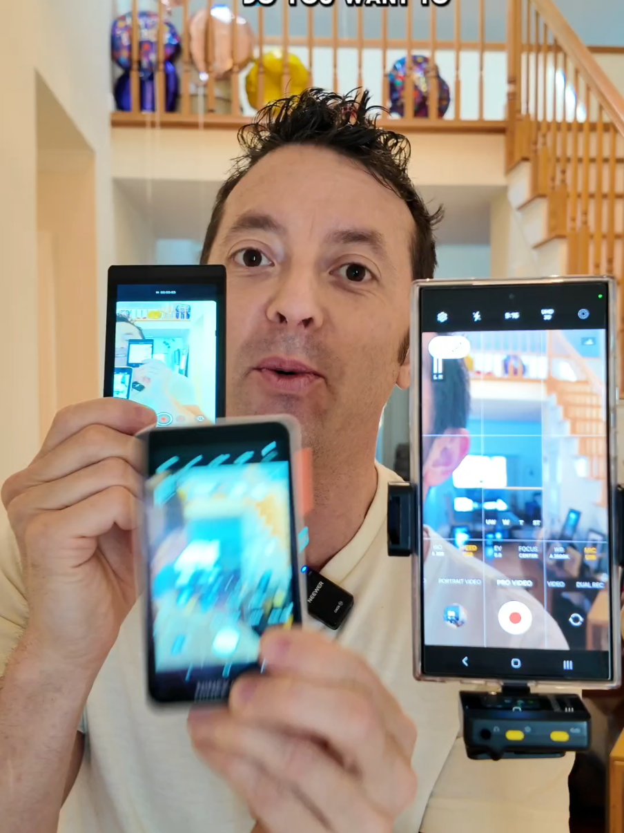 it really does change the game!! . . #ad  #dealforyoudays #vlogmirror #selfiescreen #selfiemirror #whatthetech #Tech #mirrorcast #shopicons #TikTokShopJumpstartSale  #Seasonalgems #Lovelanguage #TTSDelightNow  #GiftGuide 